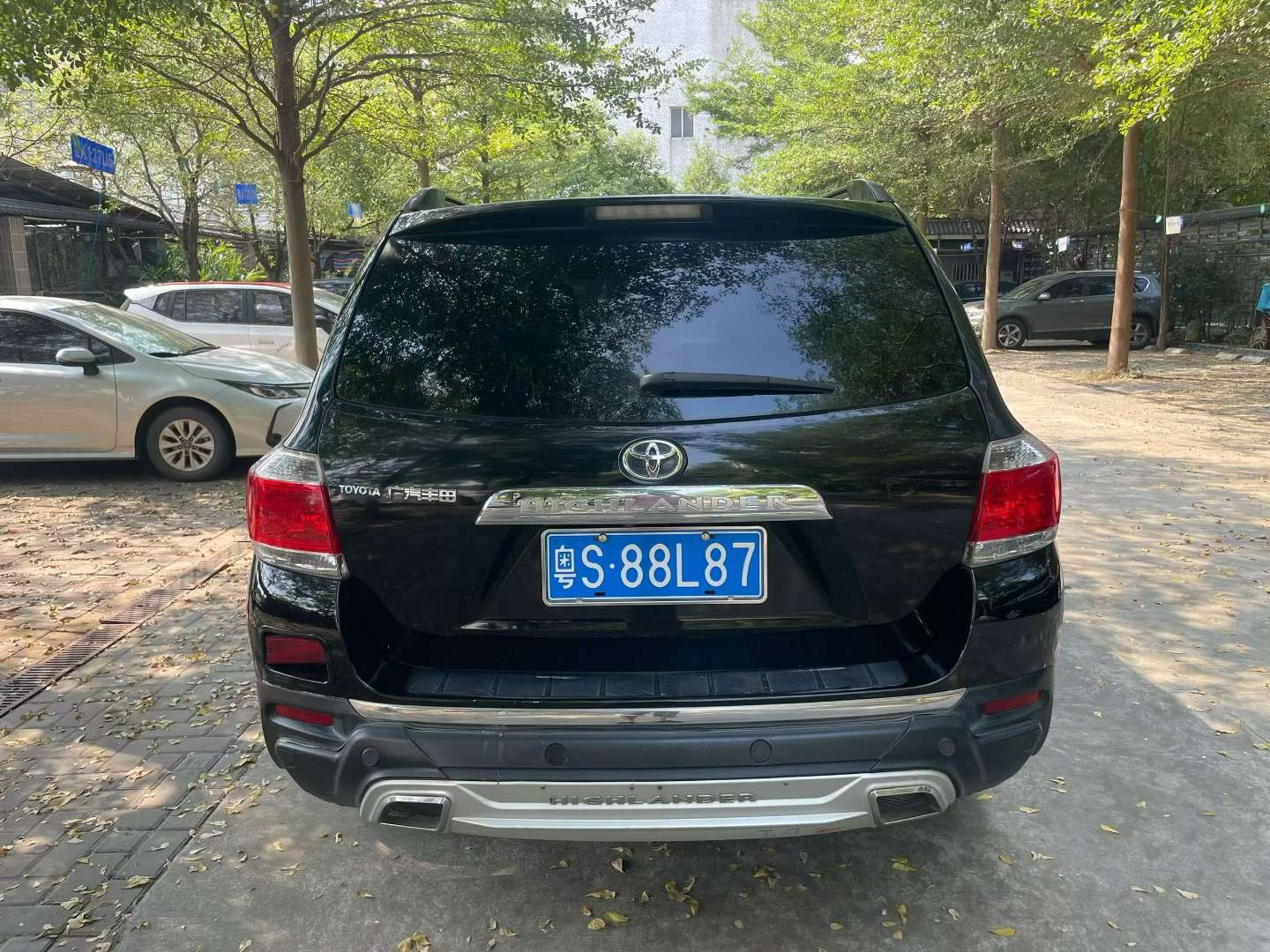 Toyota Highlander 2013 2.7L Automatic 7-Seater Luxury 7