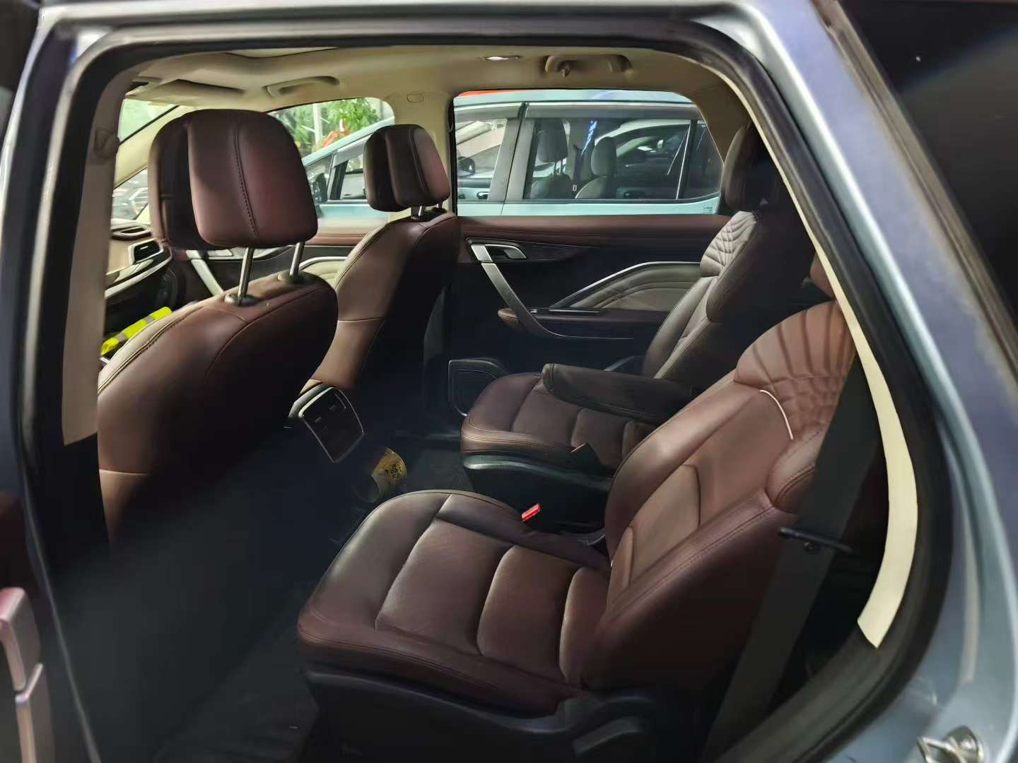 Geely Jiaji 2021 8