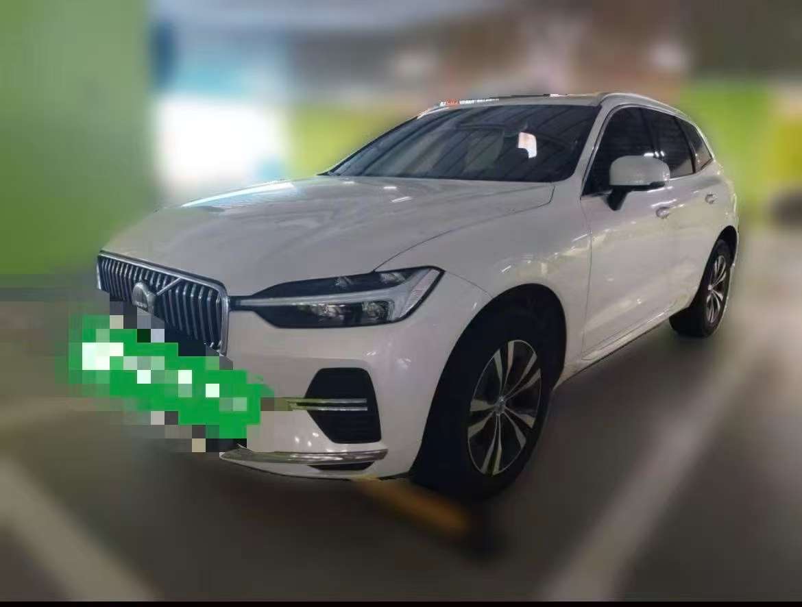 Volvo XC60 AWD Zhiyi Luxury Edition