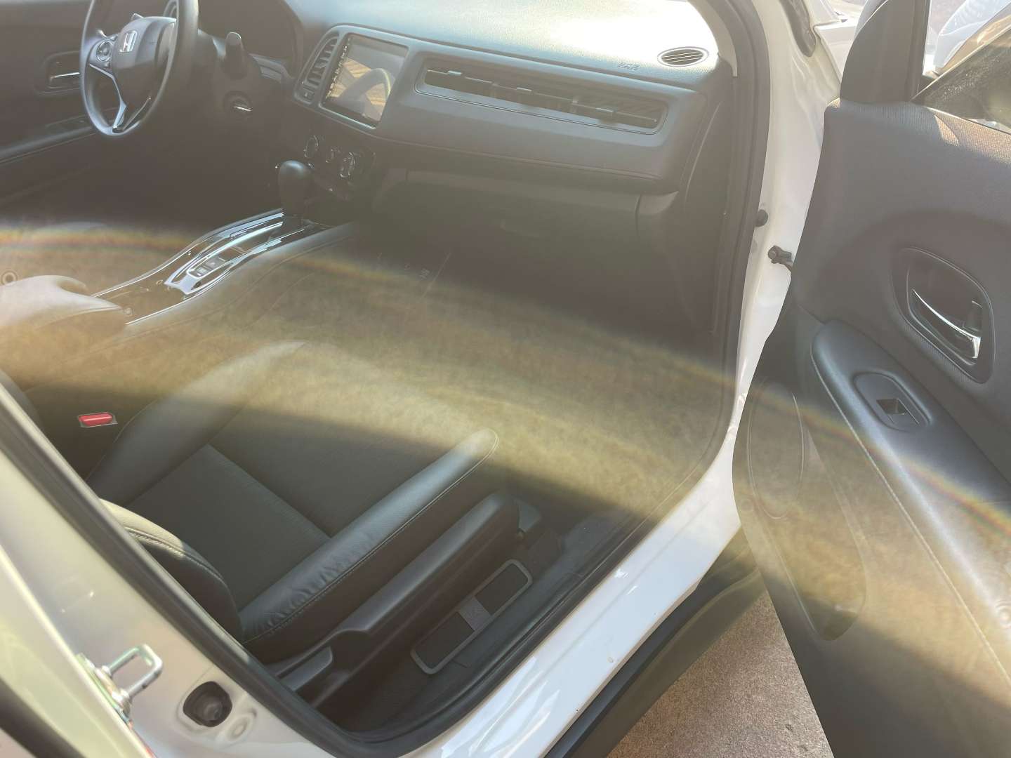 Honda Vezel 1.5L Automatic Pioneer 5