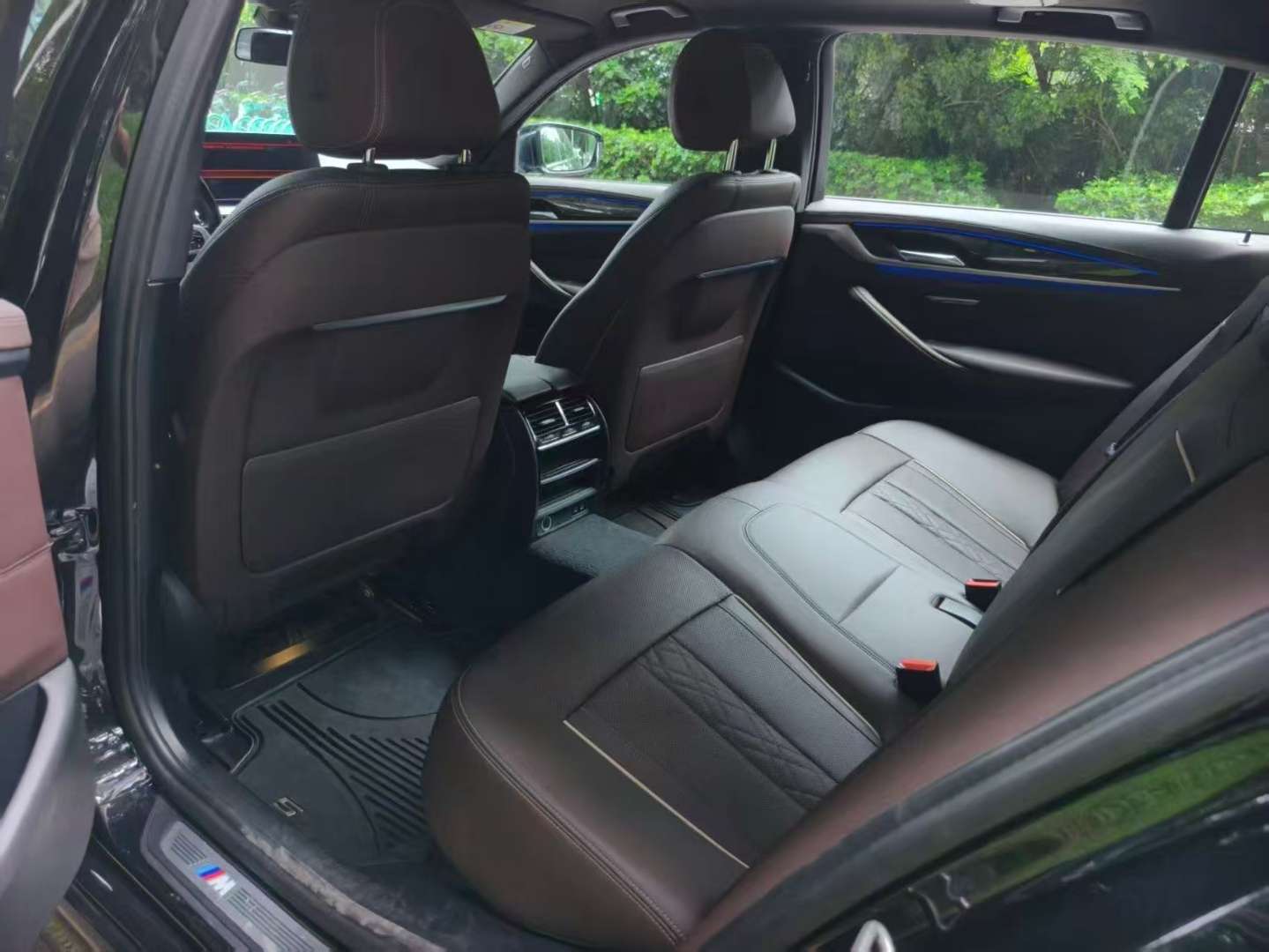BMW 5 Series 525Li 2.0T M Sport Package 6