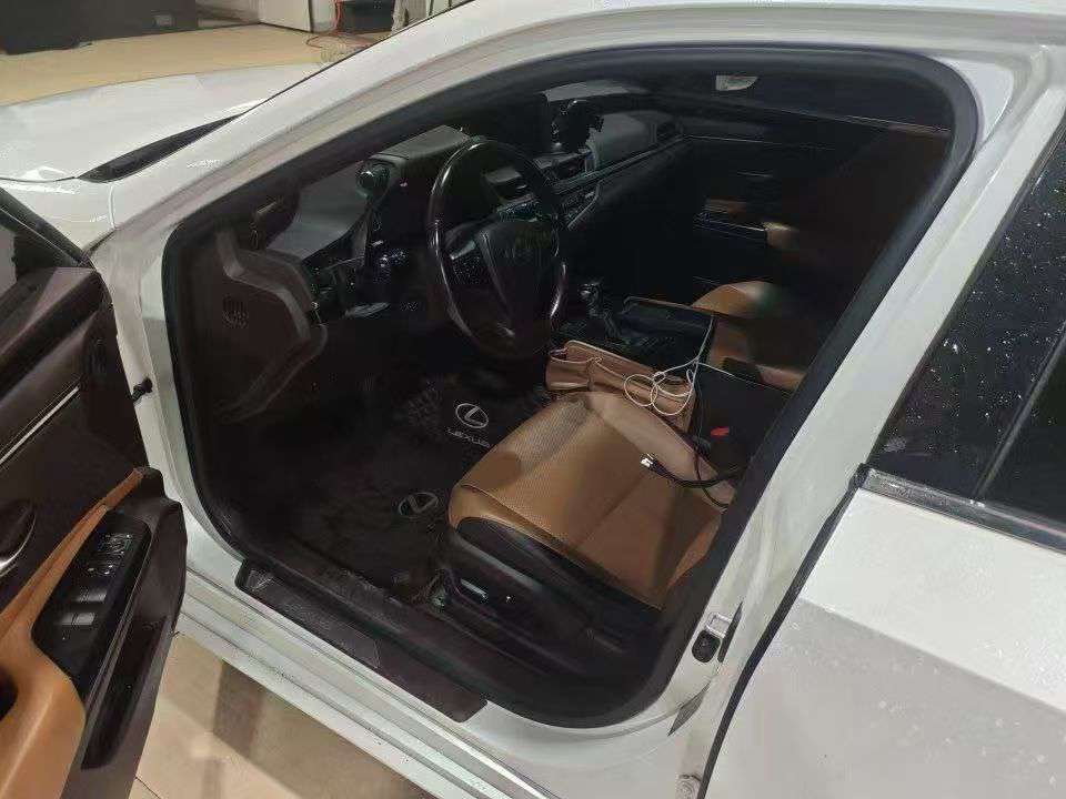 Lexus ES 2020 2.5 Excellence Edition 3