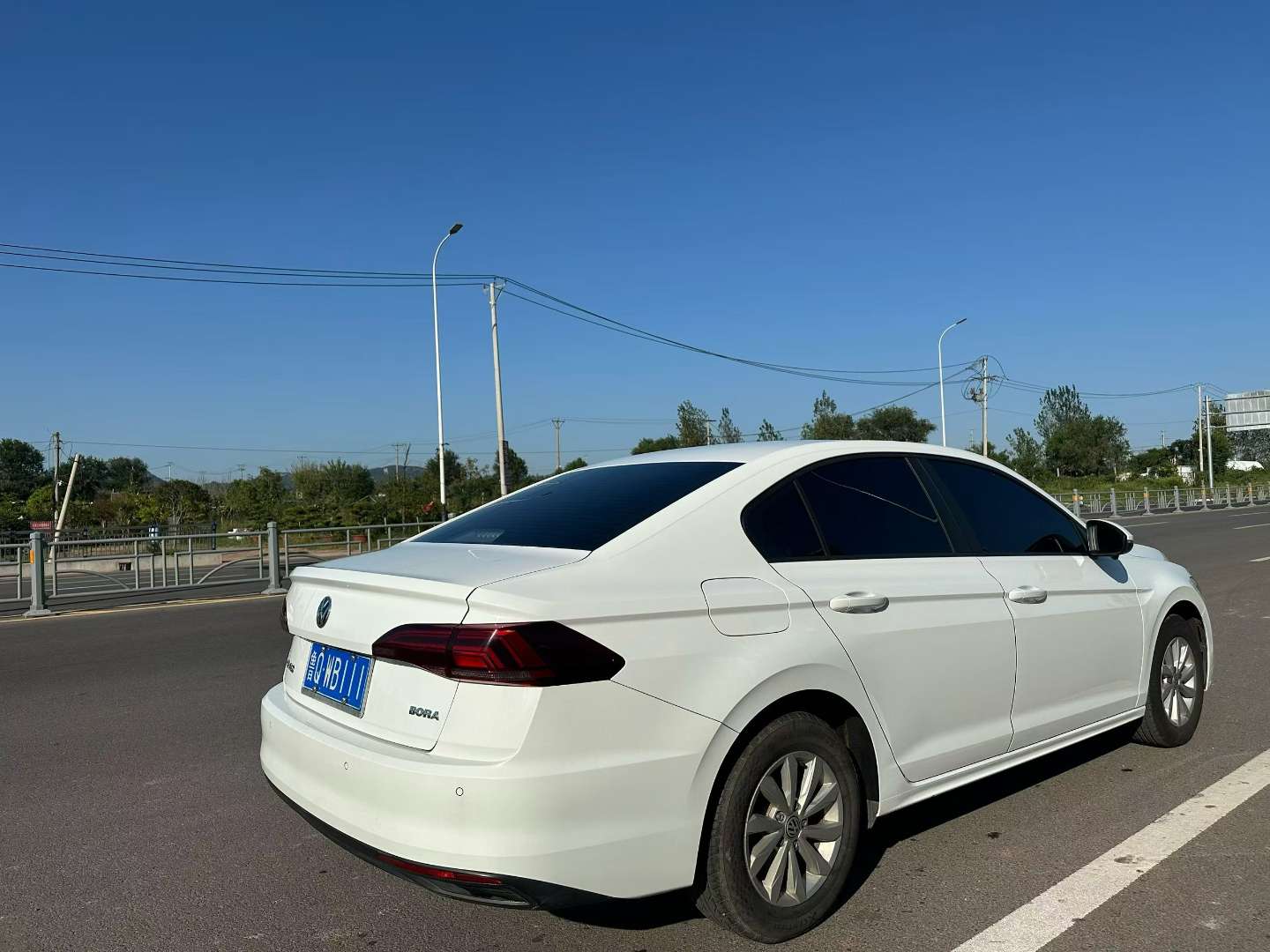 Volkswagen Bora 1.5L Automatic 3