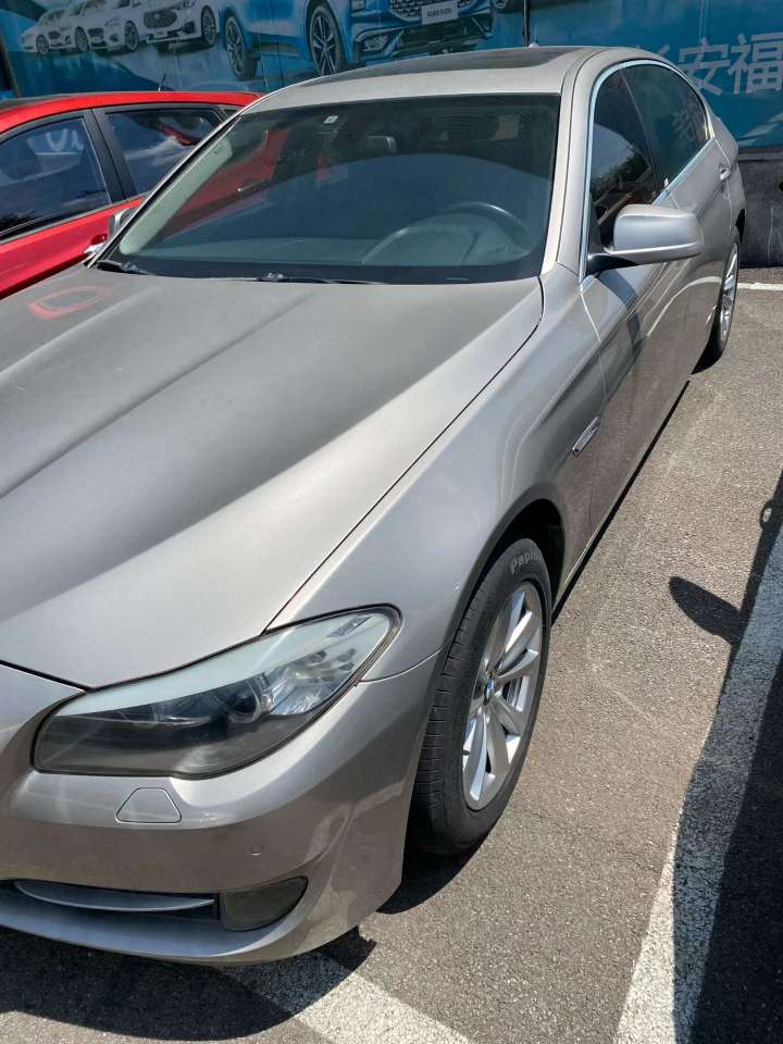 BMW 5 Series 2013 525 Luxury 3