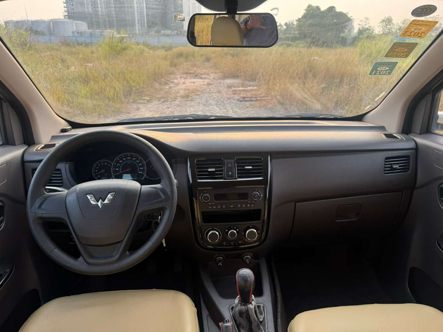 Wuling Rongguang V 7