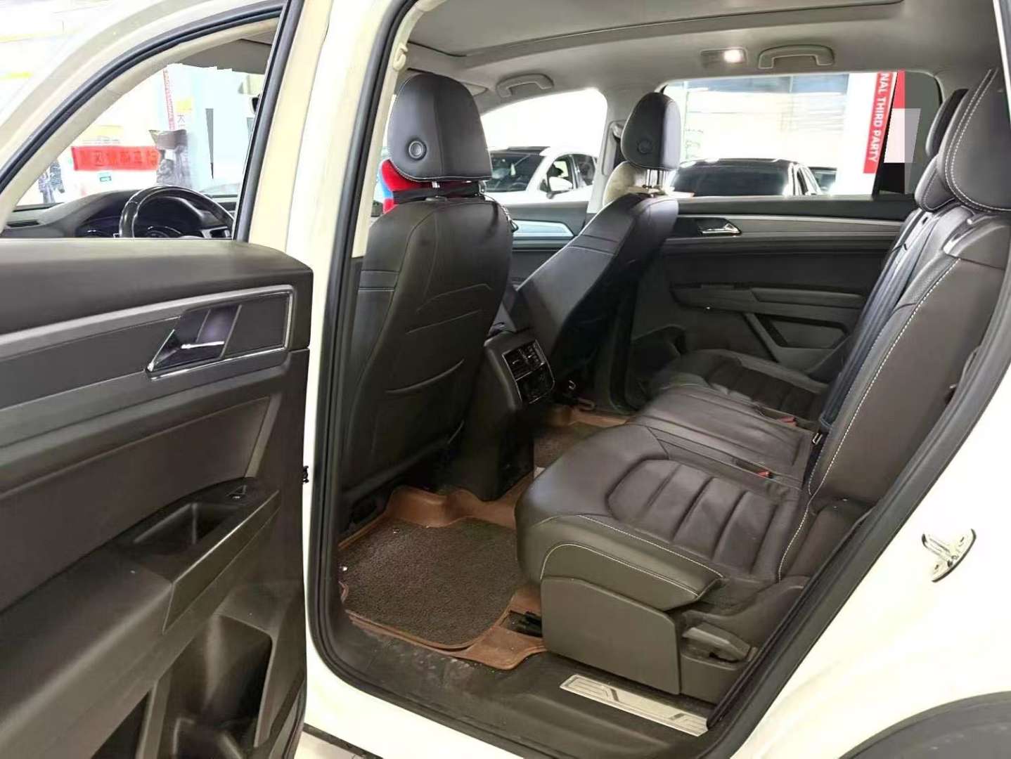 Volkswagen Teramont 380 TSI AWD Luxury Edition 3