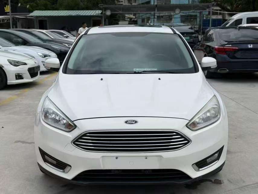 Ford Focus Sedan 1.6L Automatic Trend Edition