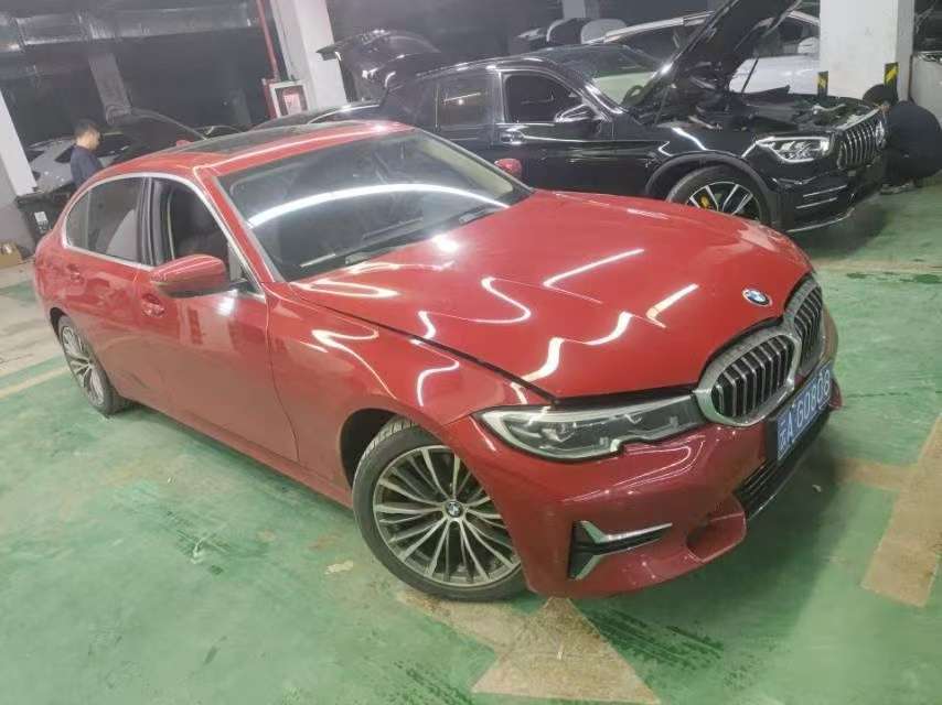 BMW 3 Series 325Li Launch Edition 2
