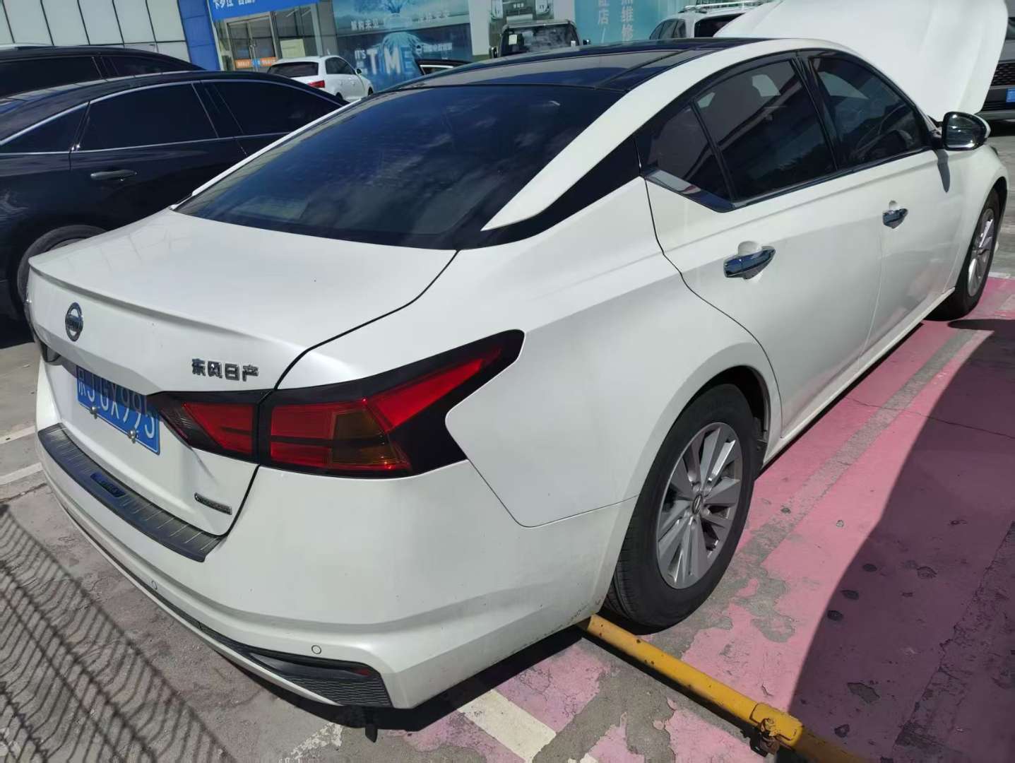 Nissan Teana 6