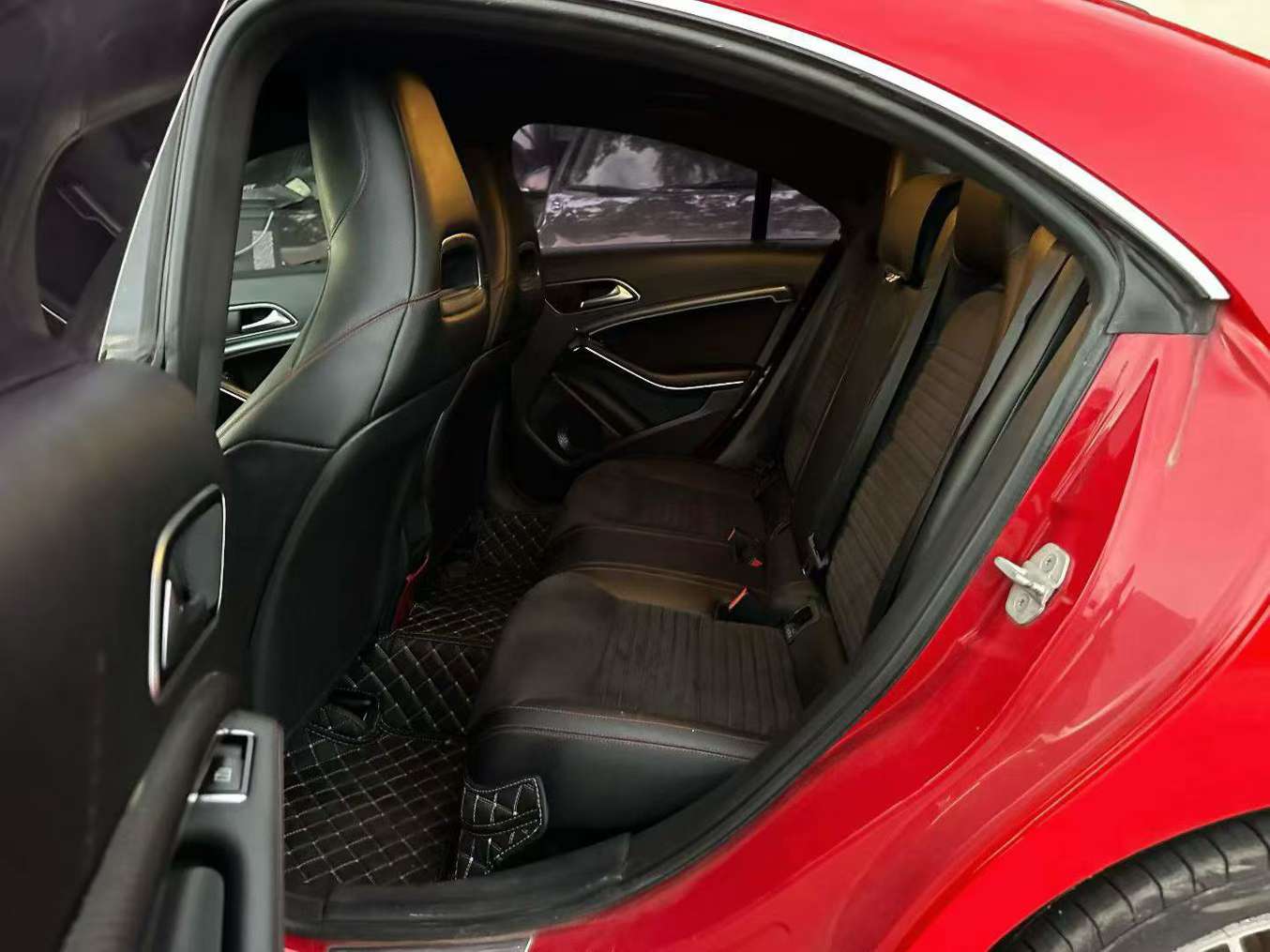 Mercedes-Benz CLA CLA220 2.0T AWD 6