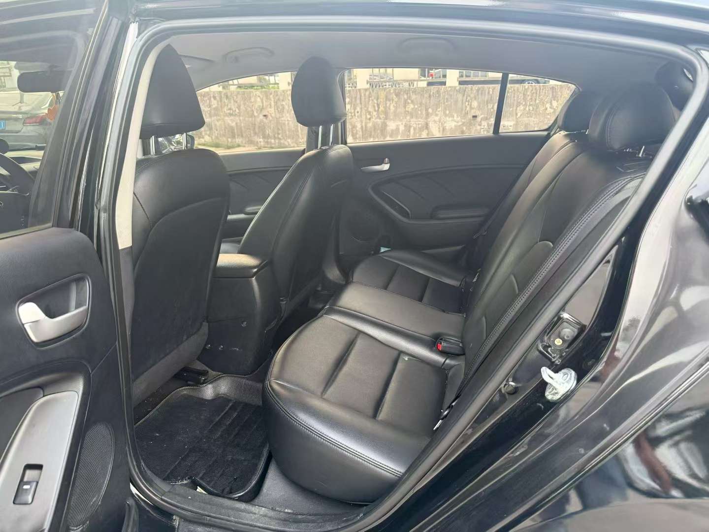 Kia K3S 5