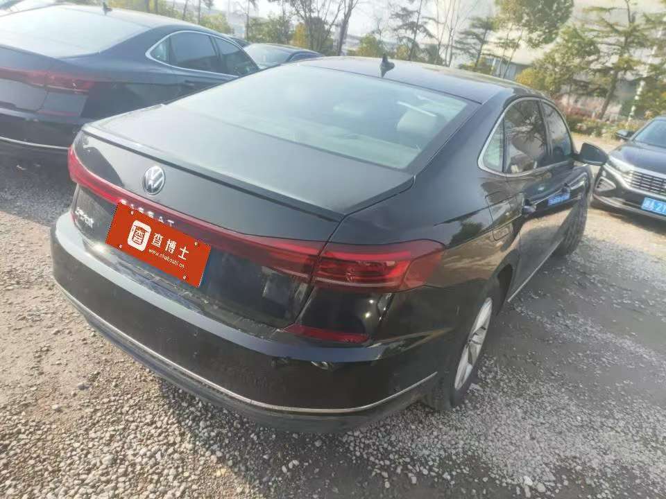 Volkswagen Passat 2023 280TSI Business Edition 3