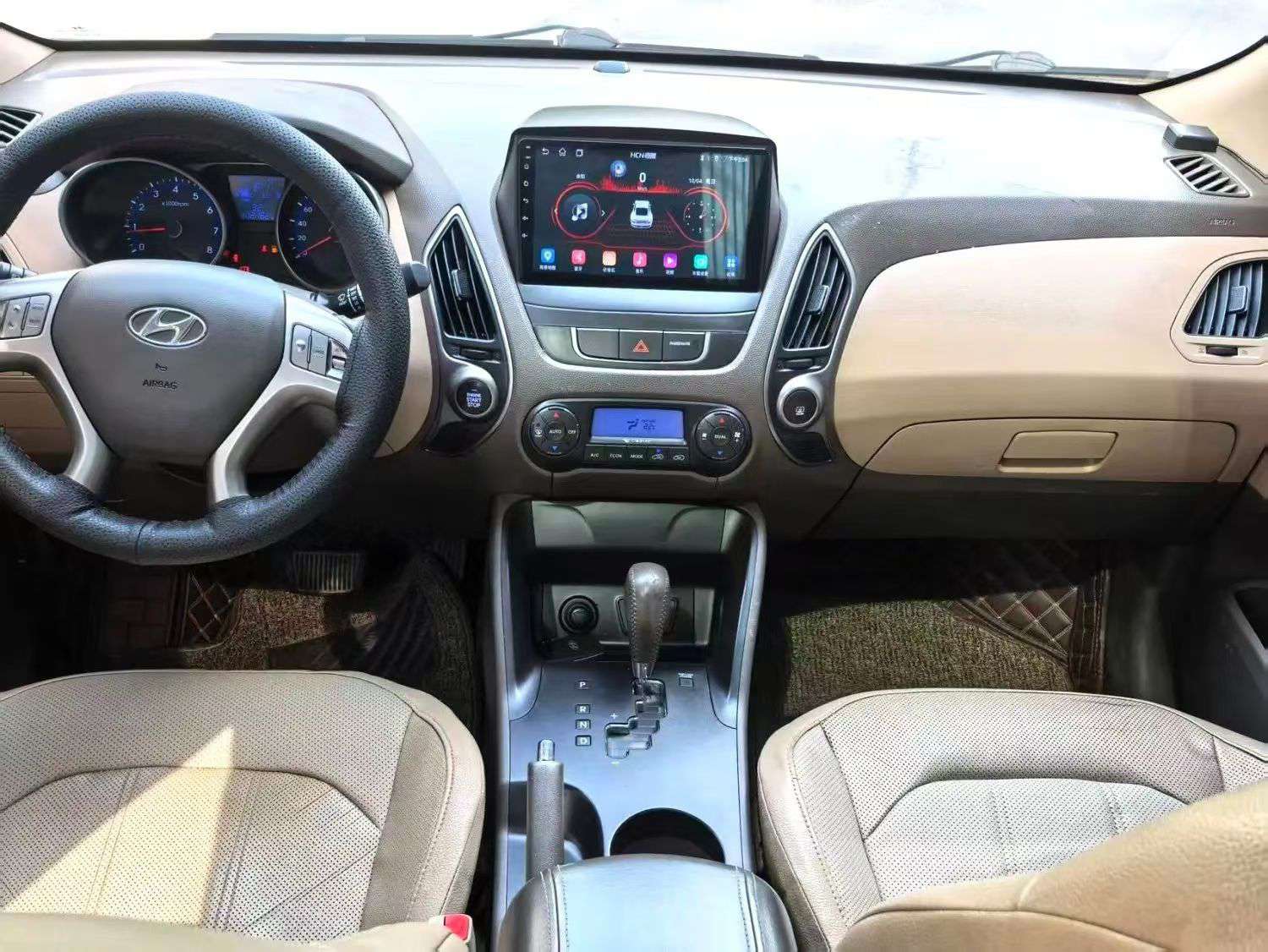 Hyundai ix35 2014 Automatic with Sunroof 5