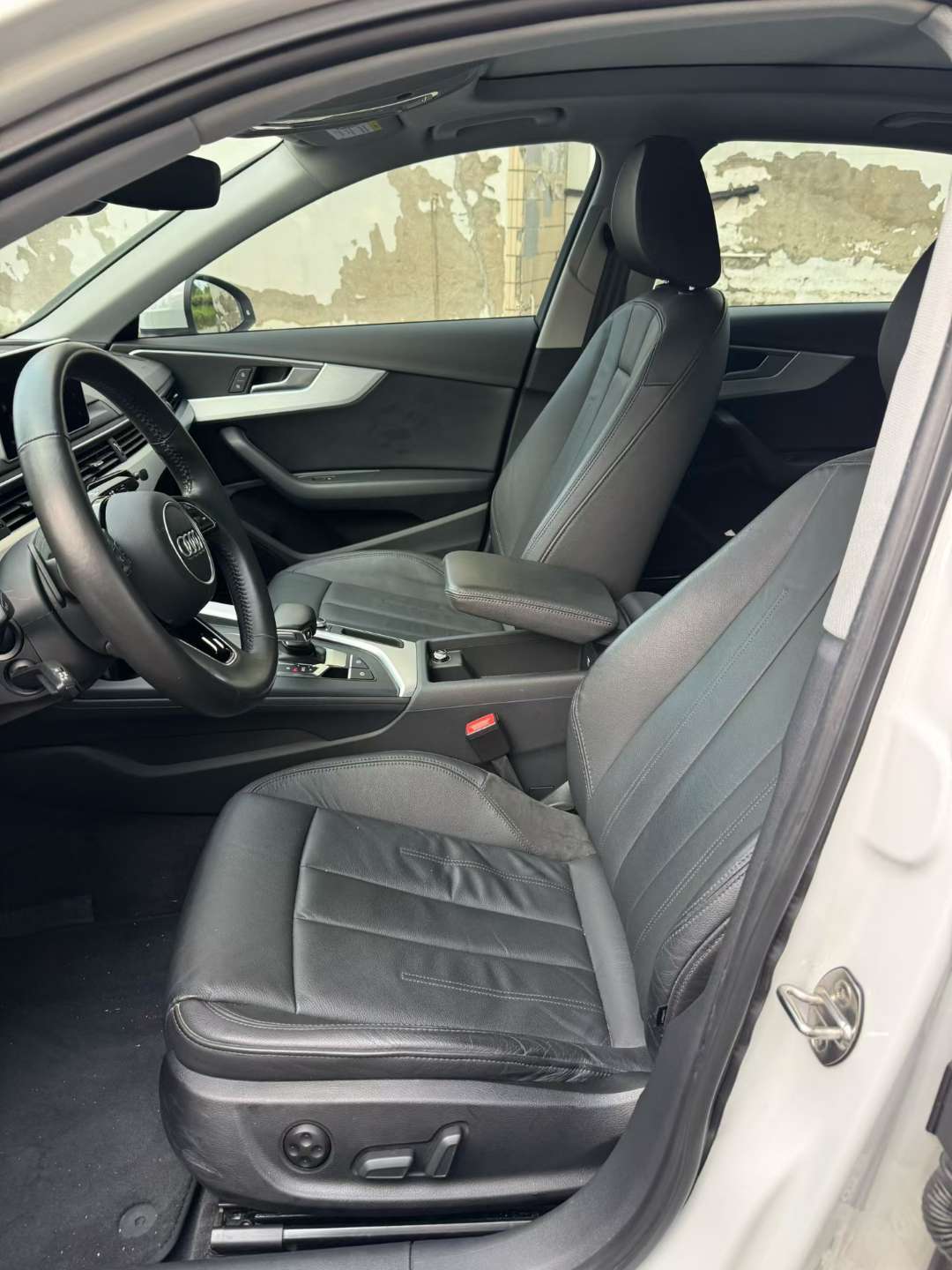 Audi A4L 40 Fashion 6