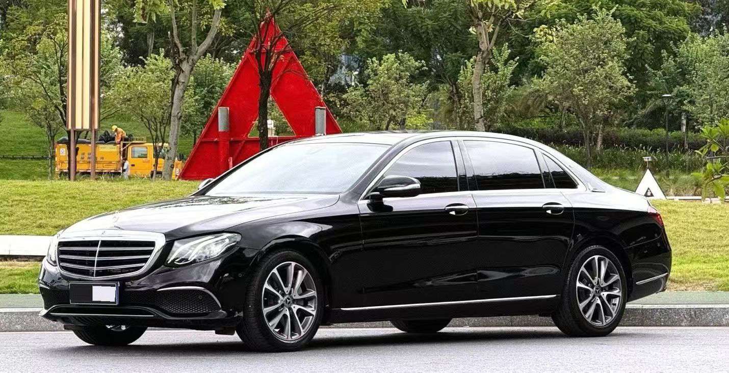 Mercedes-Benz E-Class 2019 2.0T Luxury Edition 2