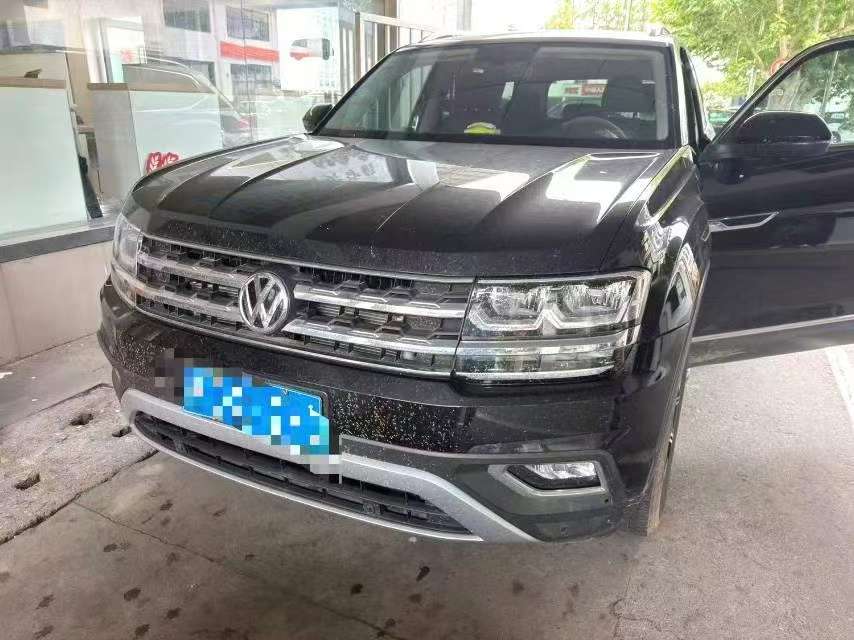 Volkswagen Teramont 2.0T 330 FWD Luxury 7-Seater