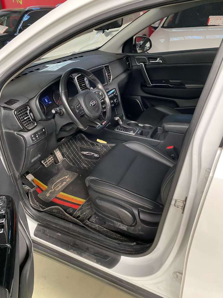 Kia KX5 1.6T High Trim 7