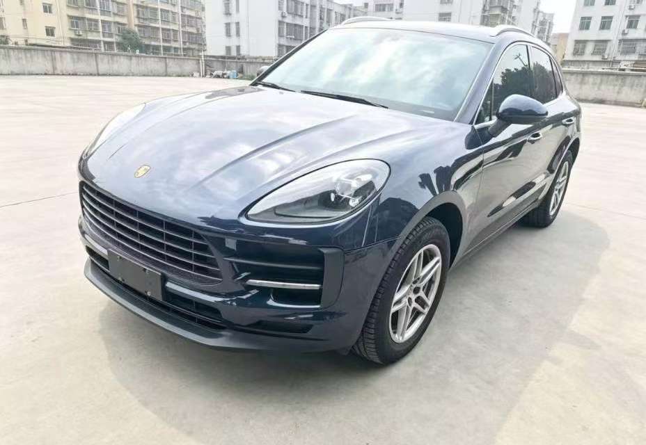 Porsche Macan 2
