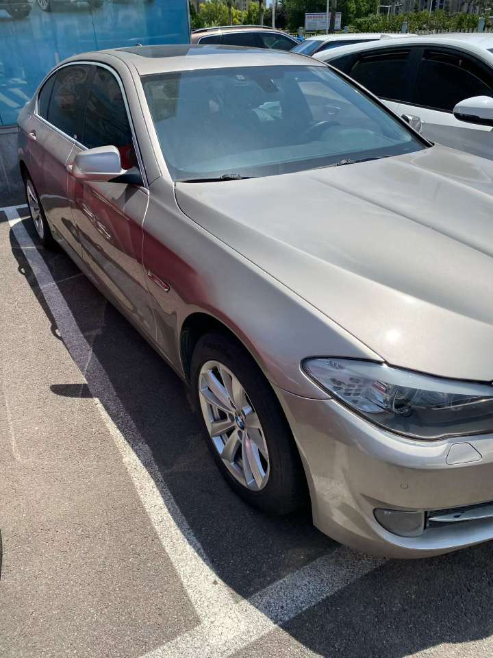 BMW 5 Series 2013 525 Luxury 2