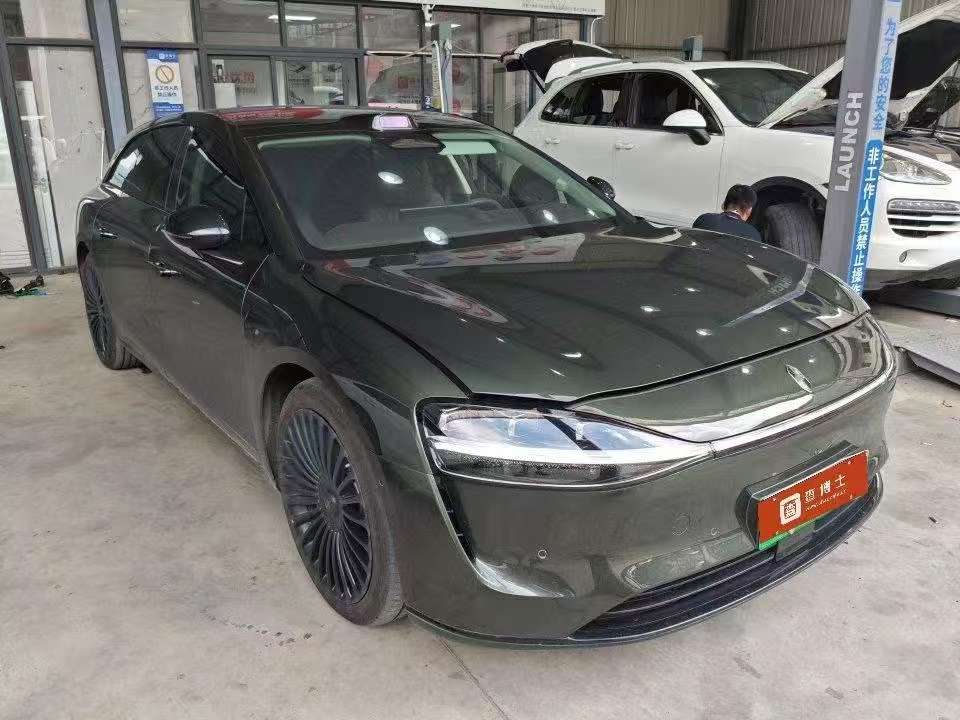 Stelato S9 2025 Ultra AWD 2