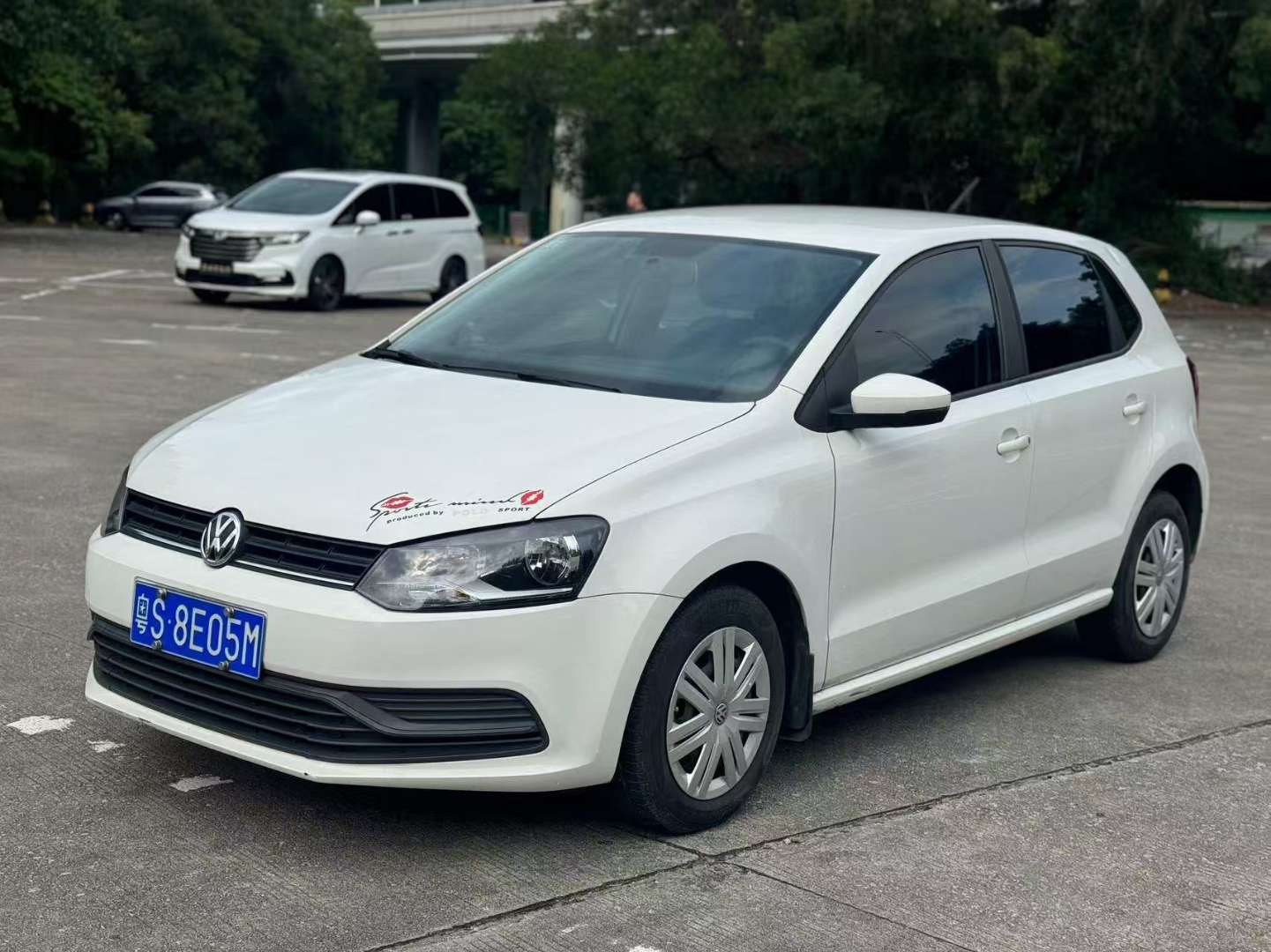 Volkswagen POLO 2