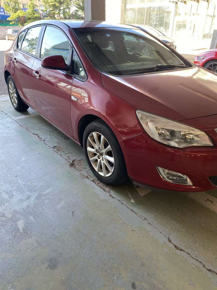 Buick Excelle 2014 1.6L Automatic 2