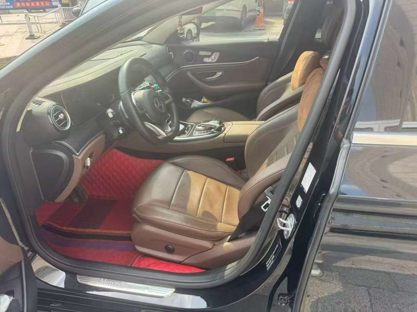 Mercedes-Benz E-Class 2017 2.0T Sport Luxury 2
