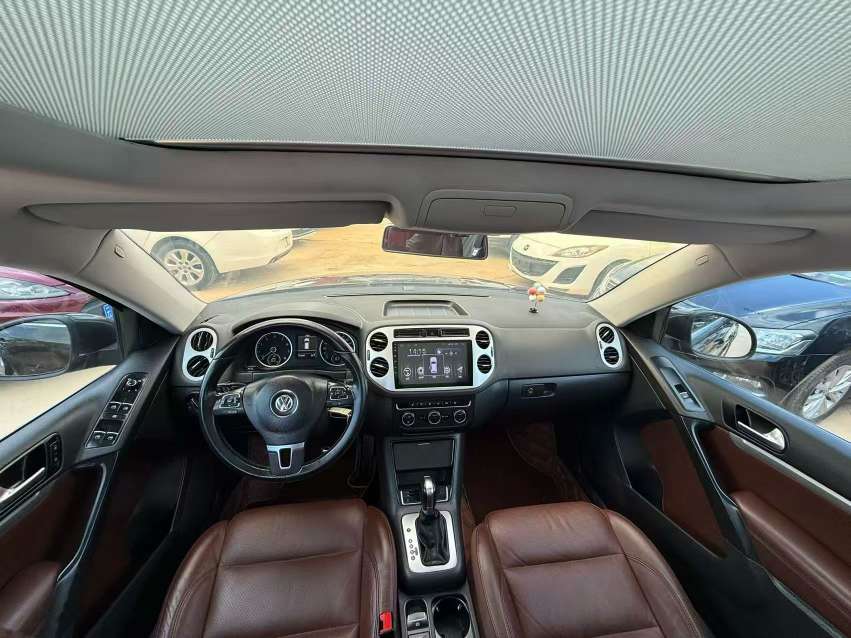 Volkswagen Tiguan 1.8T Automatic 7