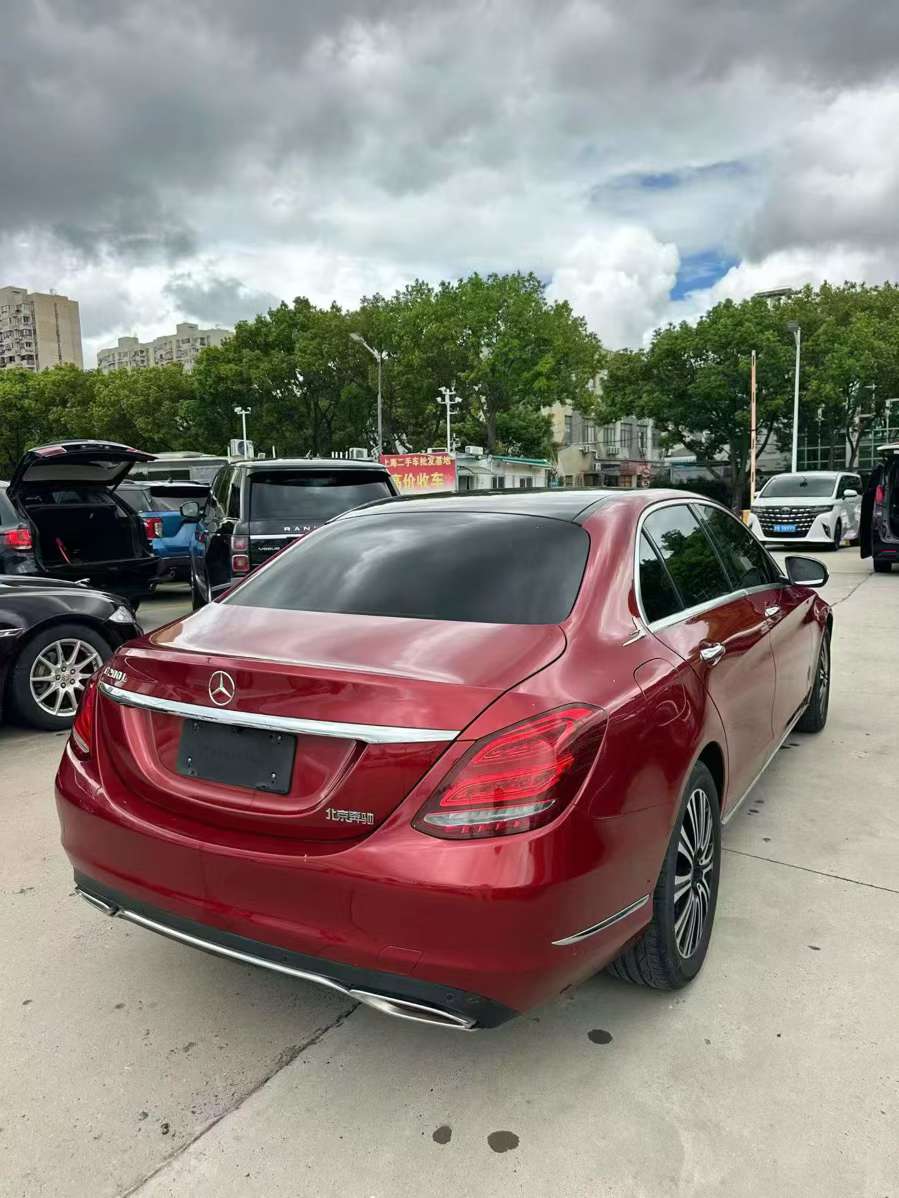 Mercedes-Benz C-Class 2.0T RWD Sport Vertical Emblem Automatic 4
