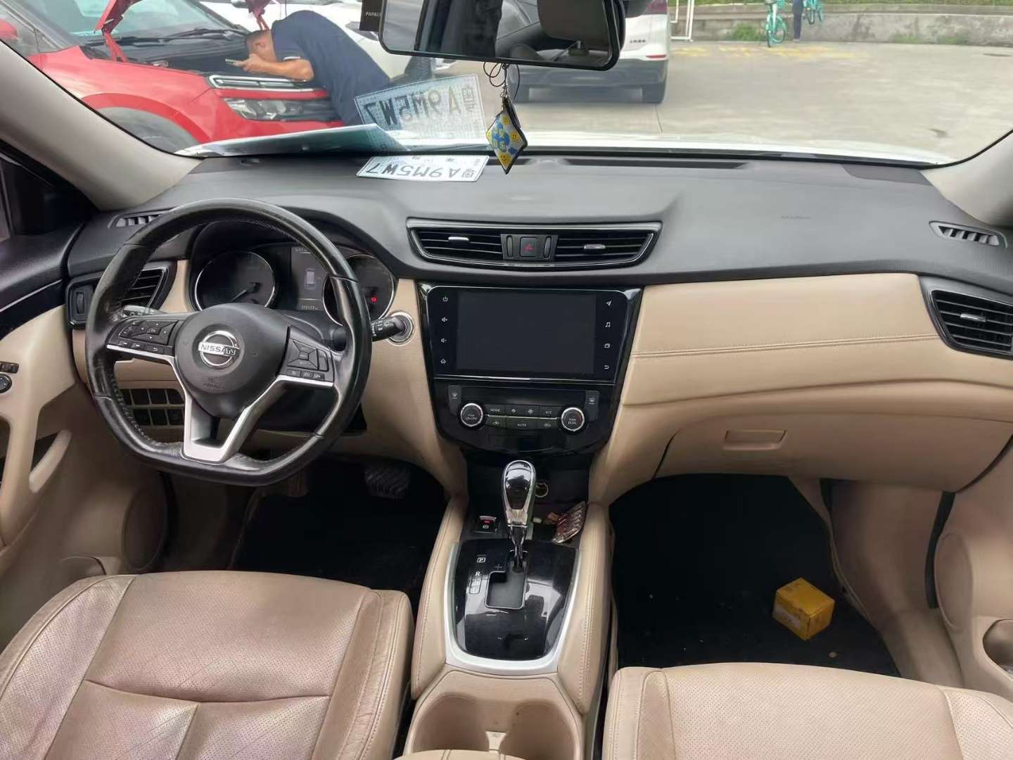 Nissan X-Trail 2.0L CVT 2WD Intelligent Connectivity 5-Seater Comfort 3