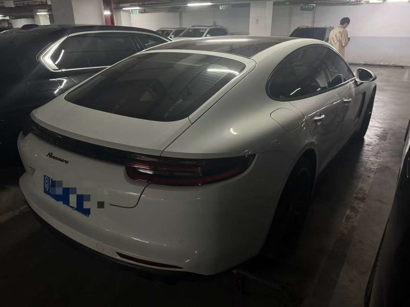 Porsche Panamera 2017 3.0T 4