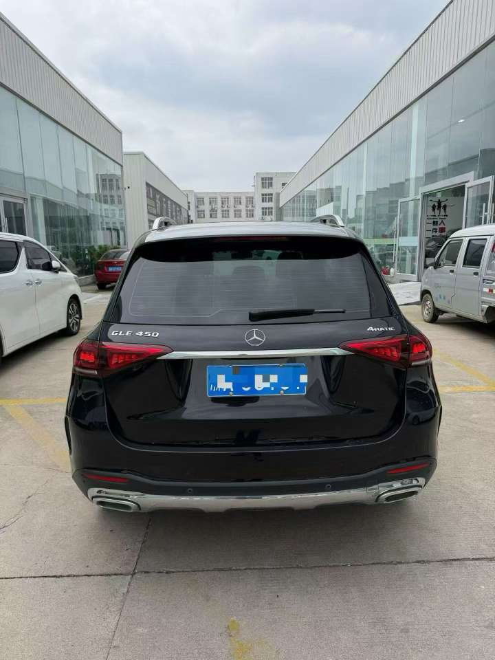 Mercedes-Benz GLE 7