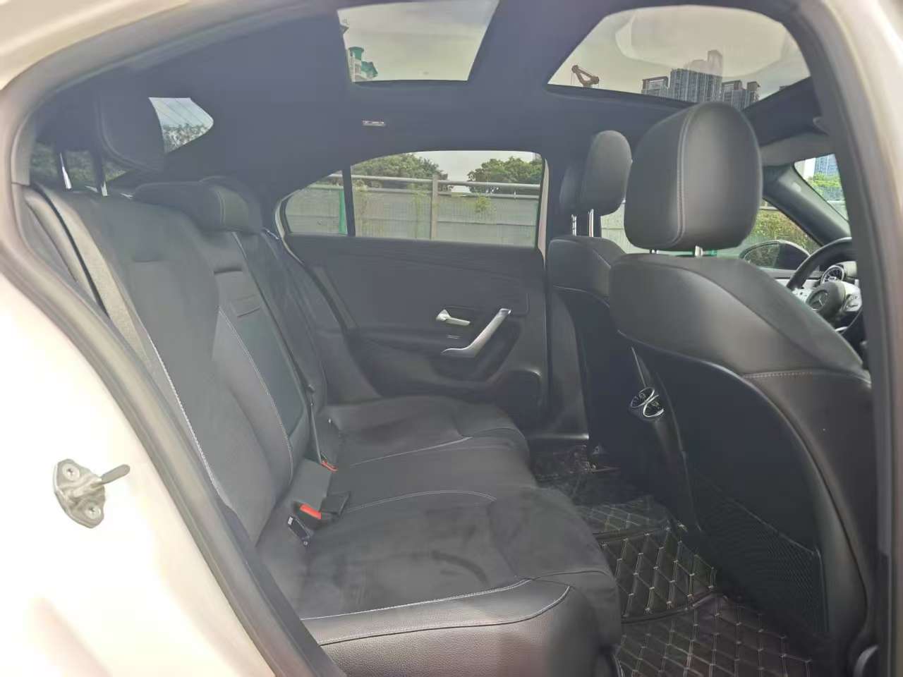 Mercedes-Benz A-Class 2019 A220L 4MATIC Sport Sedan 8