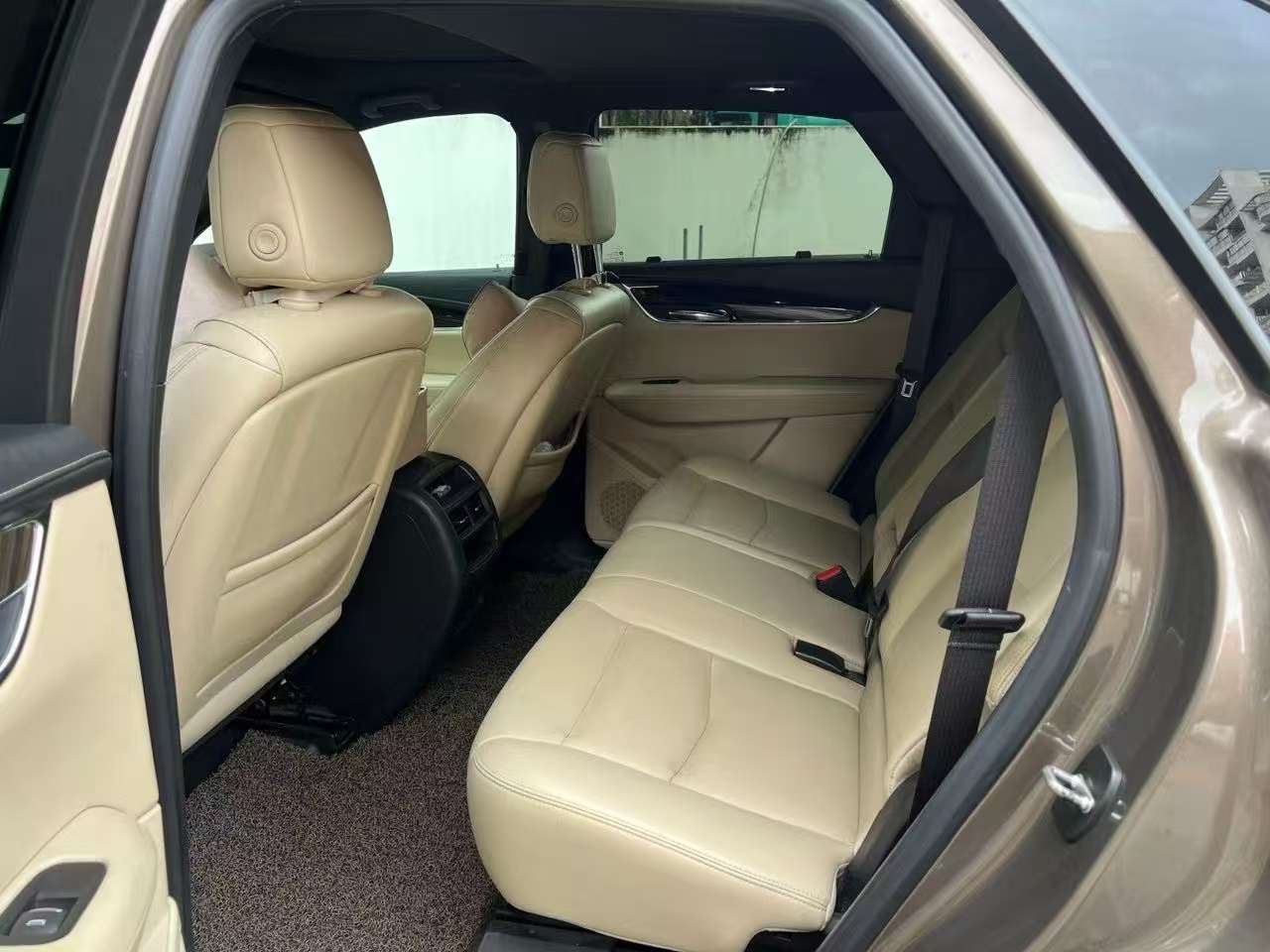 Cadillac XT5 2.0T Technical 6