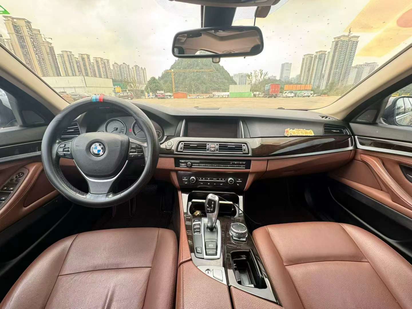 BMW 5 Series 528Li 5