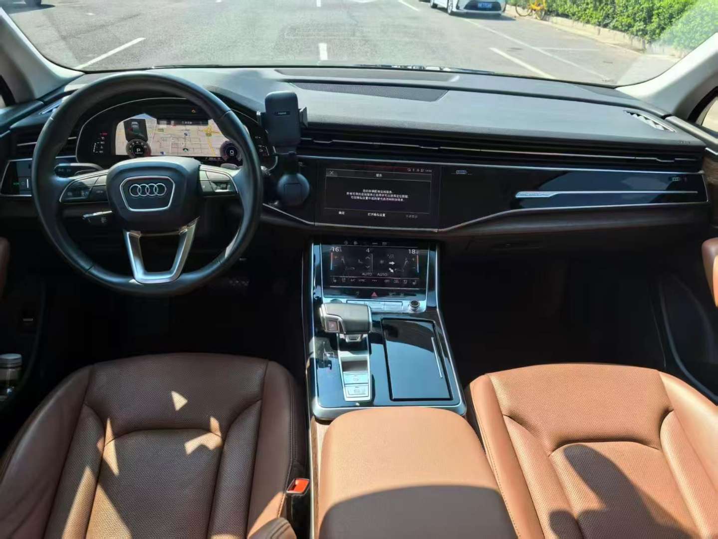 Audi Q7 3.0T 6