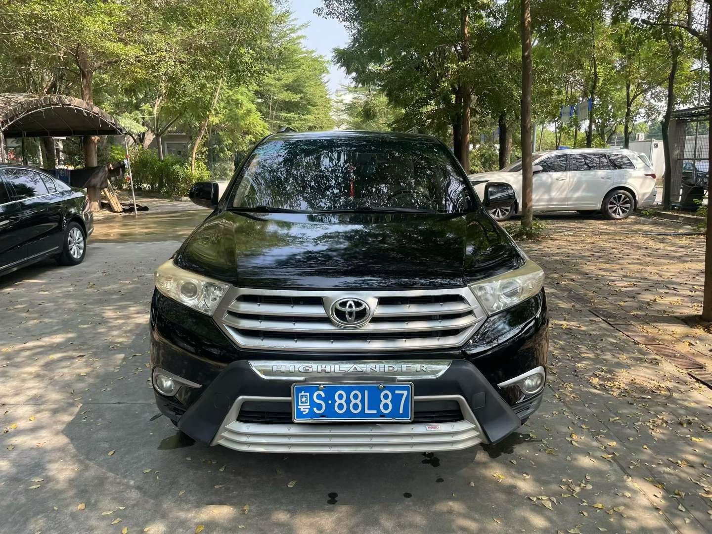 Toyota Highlander 2013 2.7L Automatic 7-Seater Luxury