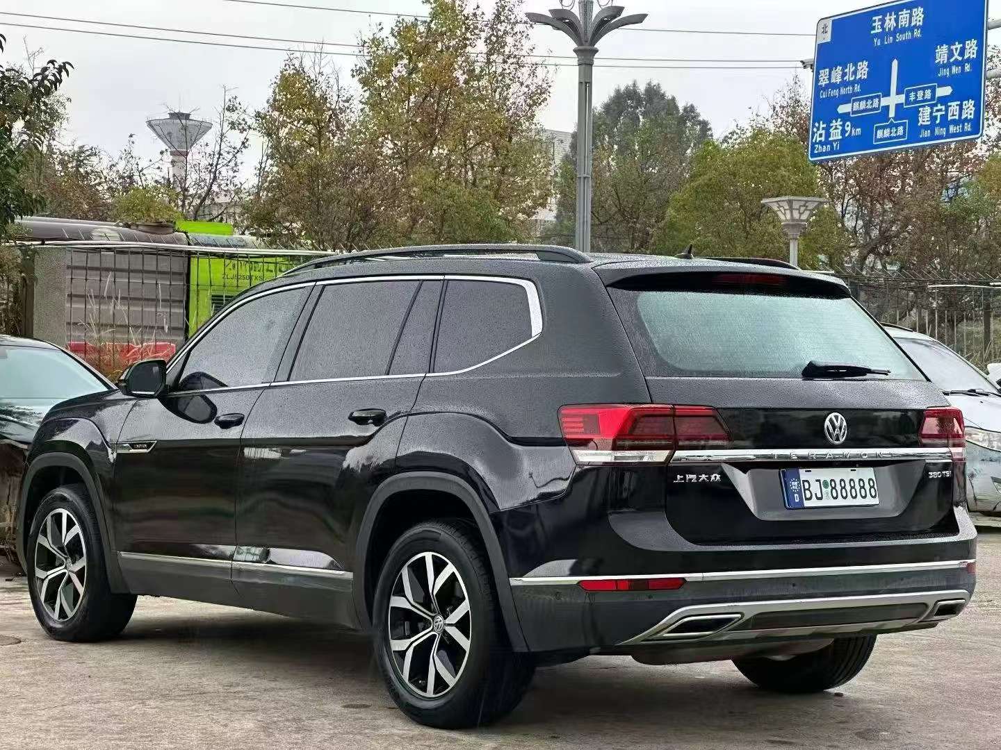 Volkswagen Teramont 2019 380 AWD 7-Seat Luxury 3