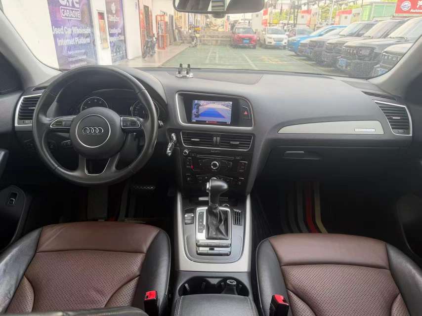 Audi Q5 Q5 Plus Advanced Edition 5