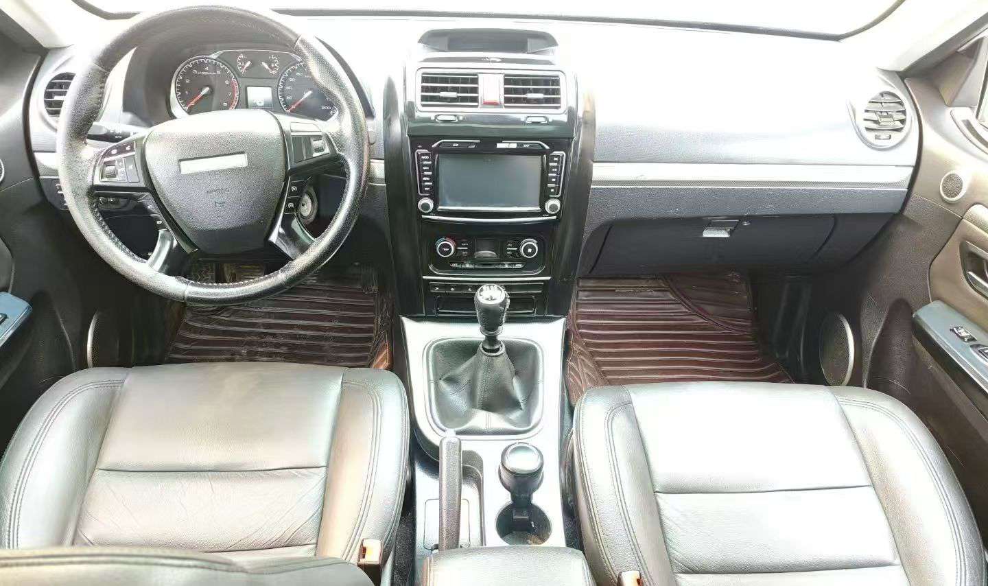 Great Wall H5 2017 2.0T Gasoline 4WD Top Trim 5