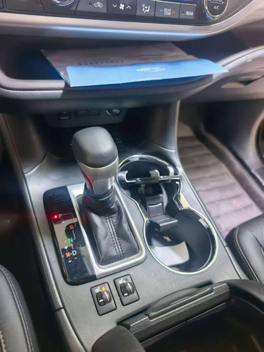 Toyota Highlander 4WD 7-Seater Million Edition 4