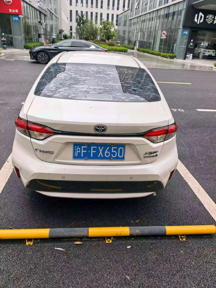 Toyota Levin 1.8 Hybrid Luxury Edition 8