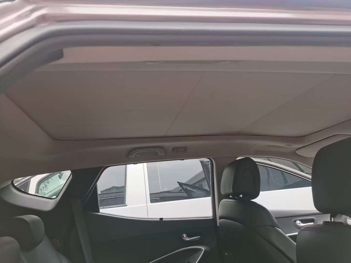 Hyundai Santa Fe 2.0T Automatic Sunroof 5-Seat 7