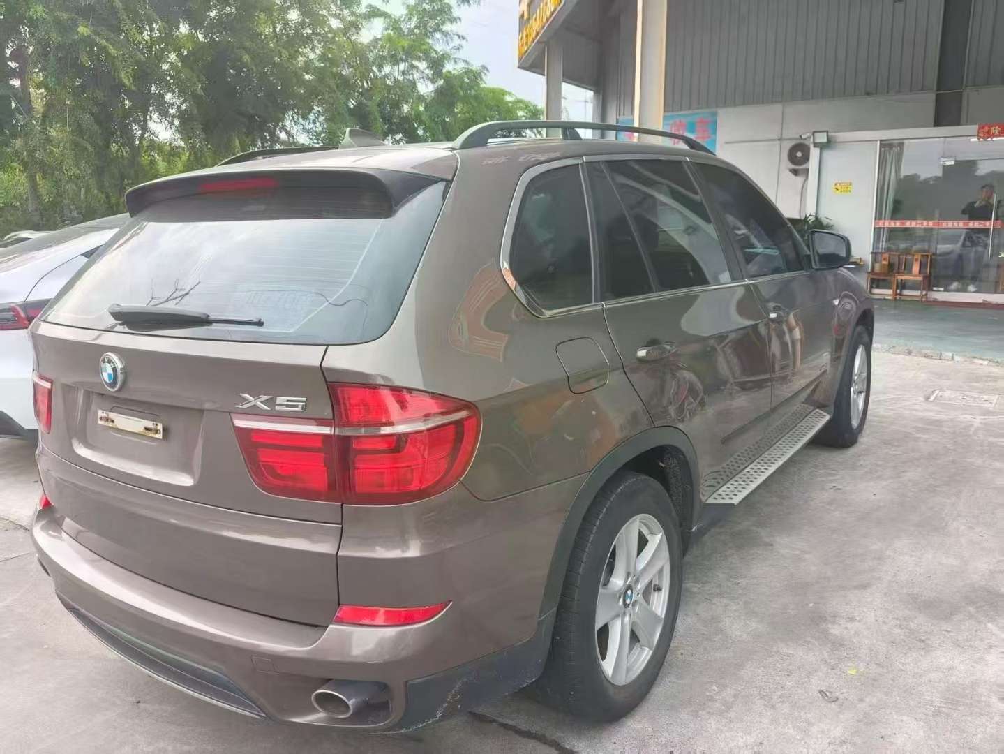 BMW X5 3.0T US Spec 2