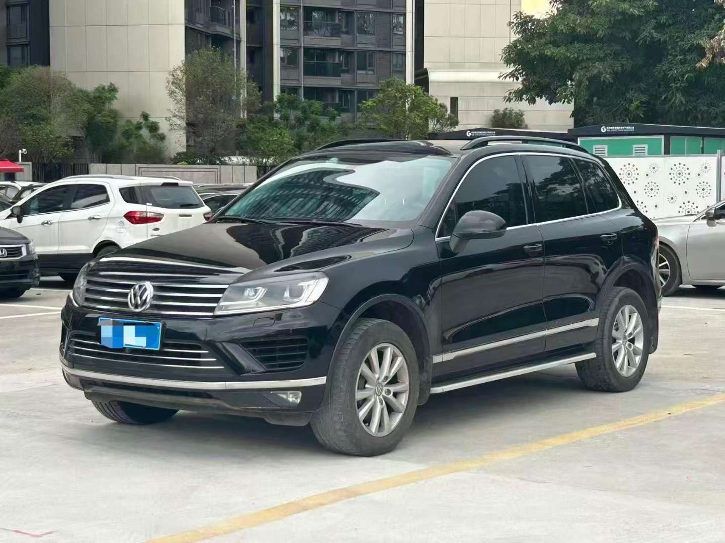 Volkswagen Touareg 2017 3.0TSI Automatic Sunroof Off-Road Edition
