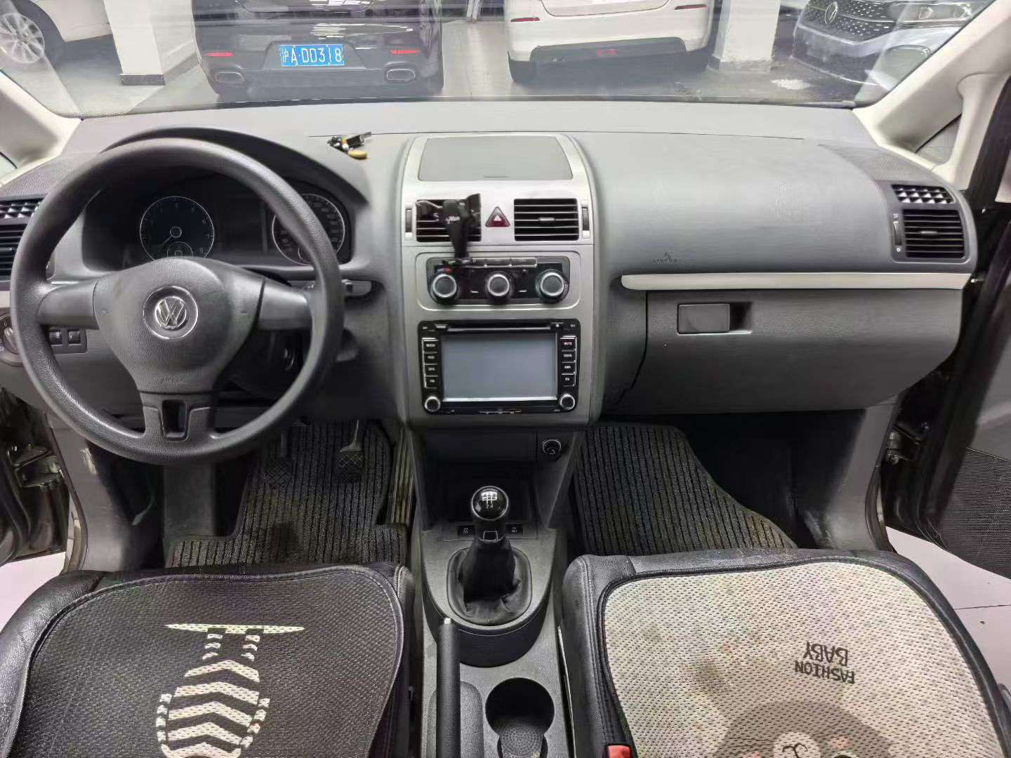 Volkswagen Touran 4