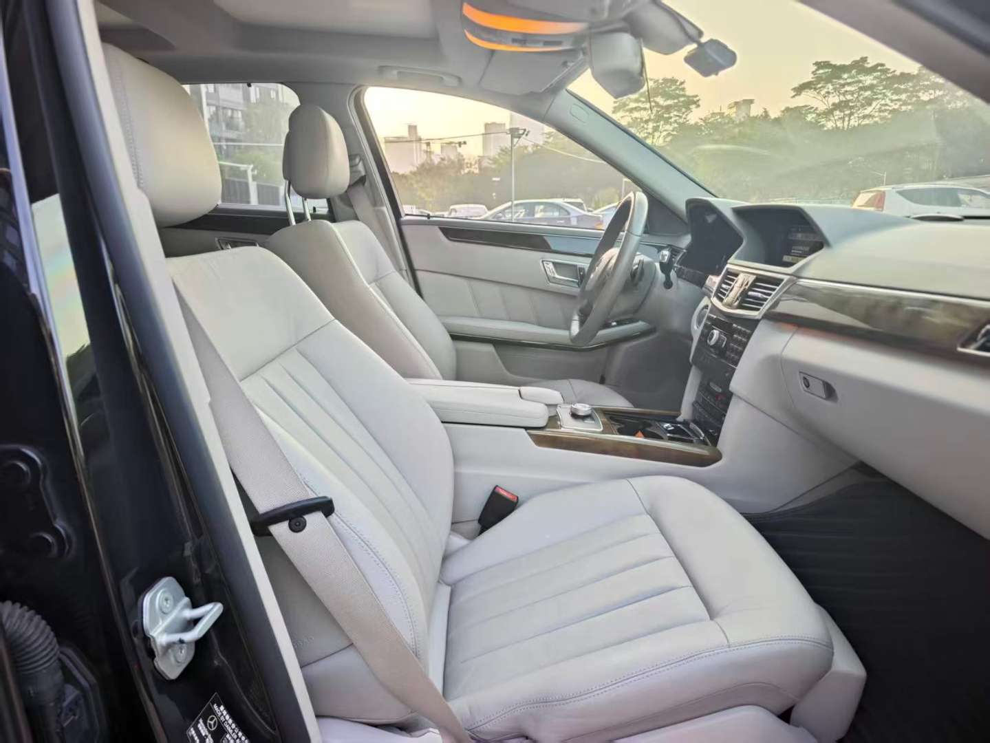 Mercedes-Benz E-Class 2009 3.0 Automatic Panoramic Sunroof Elegance 7