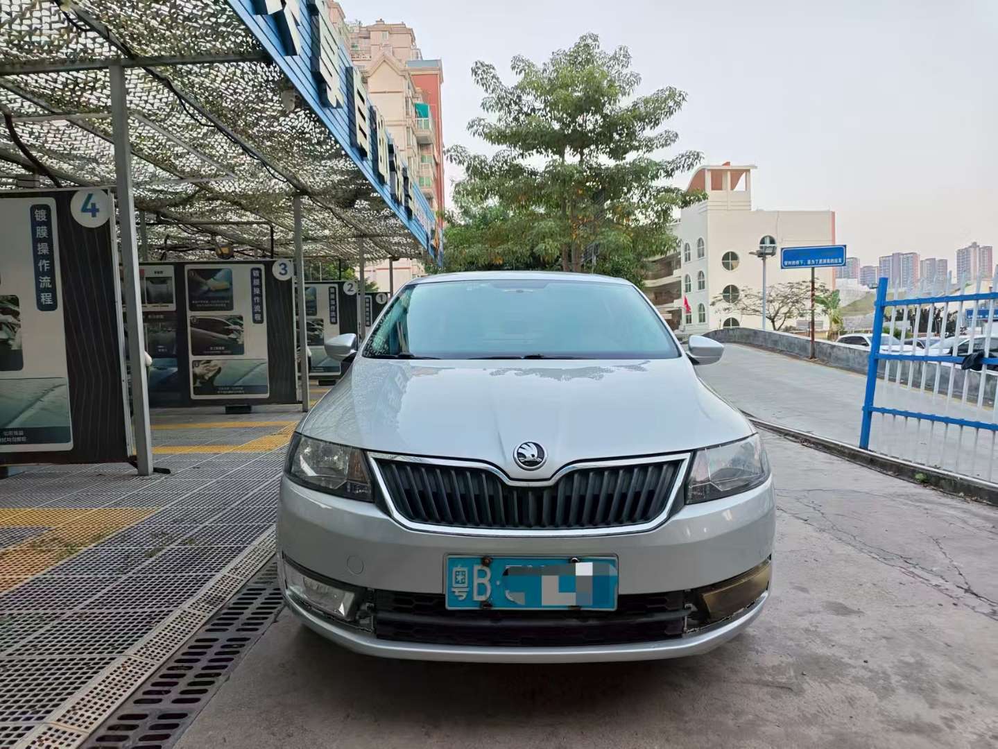 Skoda Rapid 1.6L Automatic Chuangxing Edition