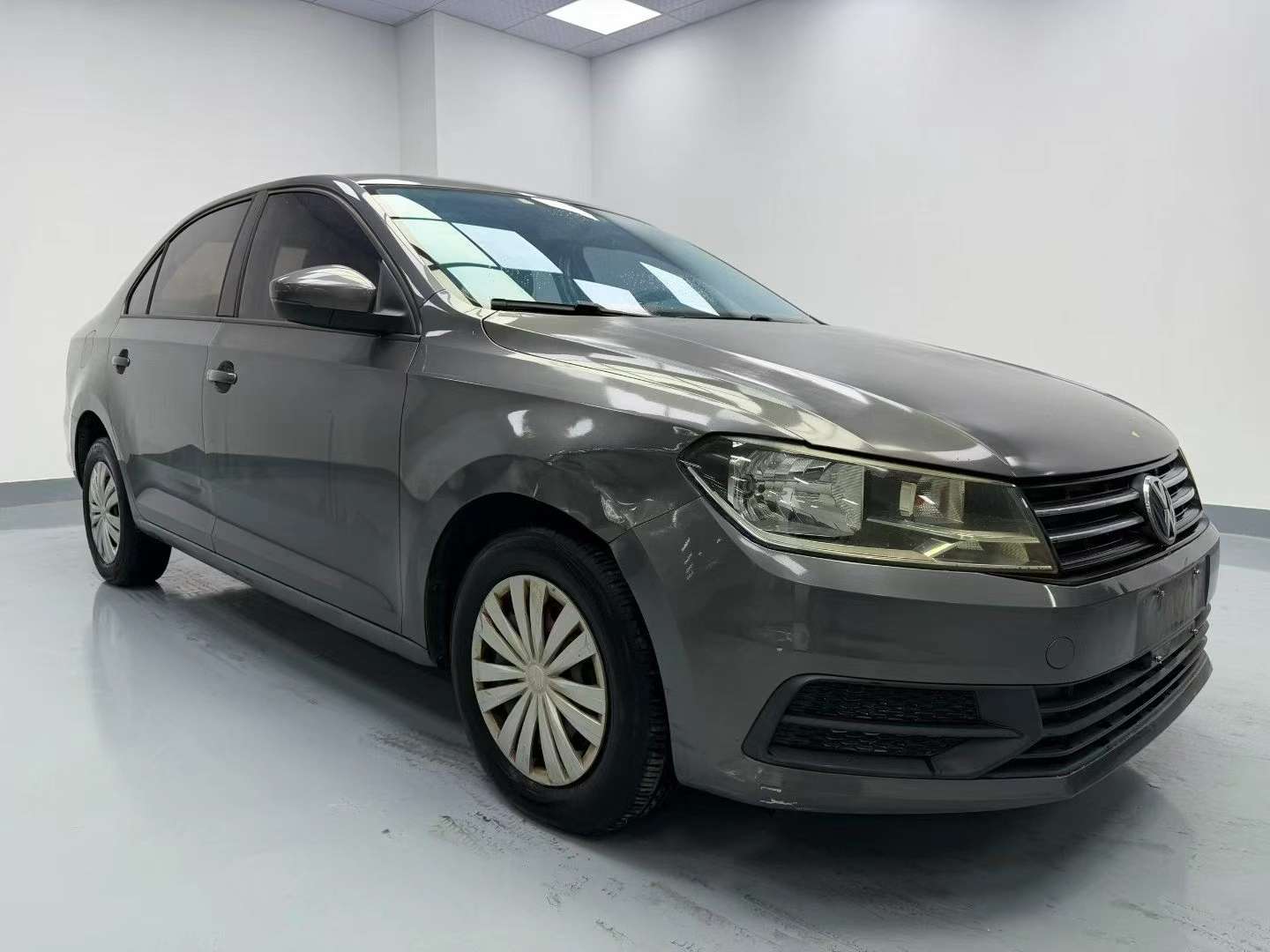 Volkswagen Santana 3