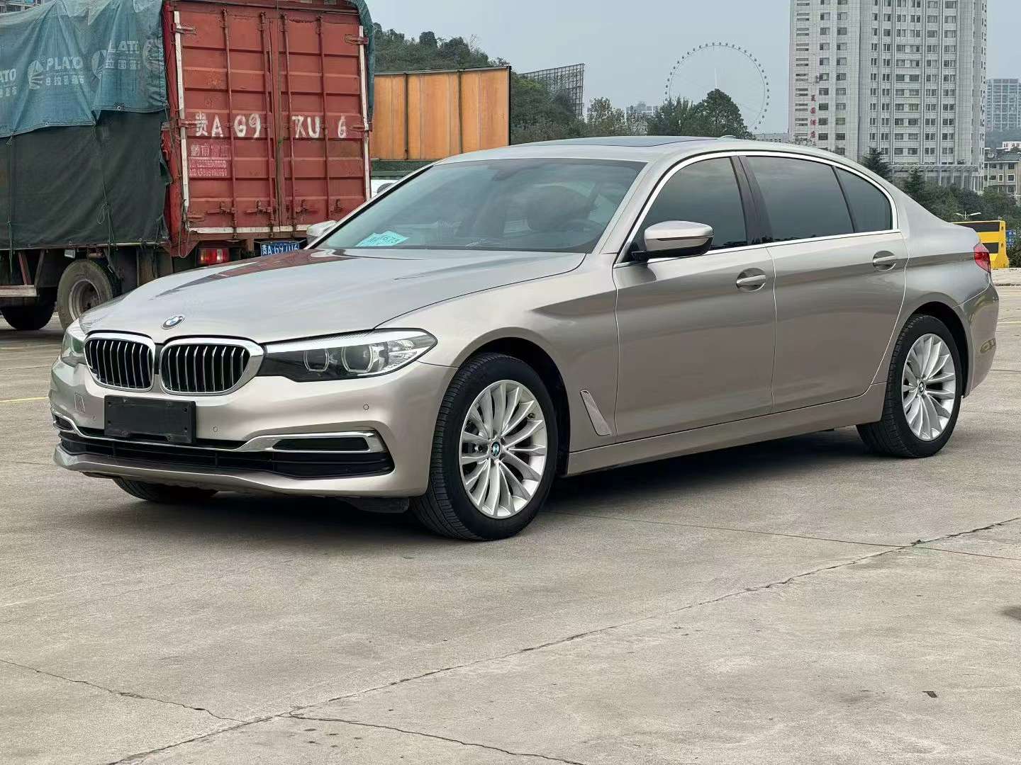 BMW 5 Series 525Li 2.0T